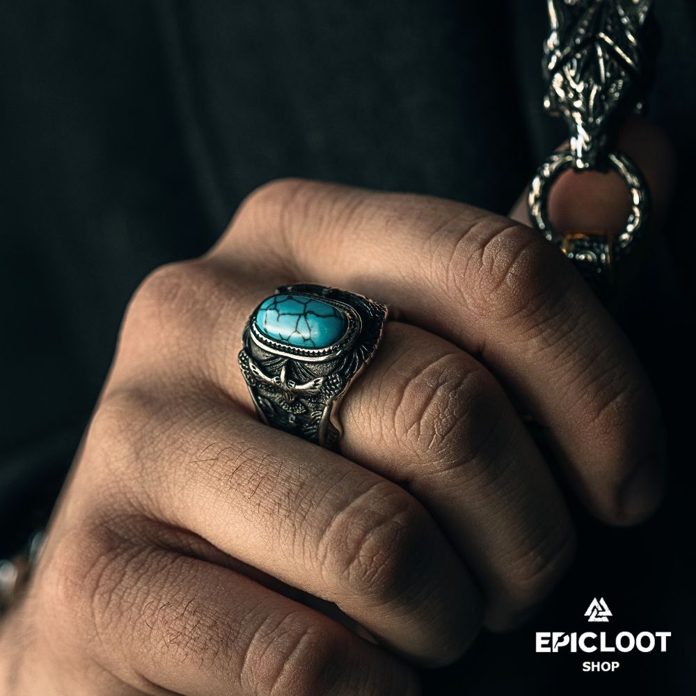 Ravens ring with turquoise Gemstone