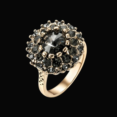 Anello con Pietra di Nótt