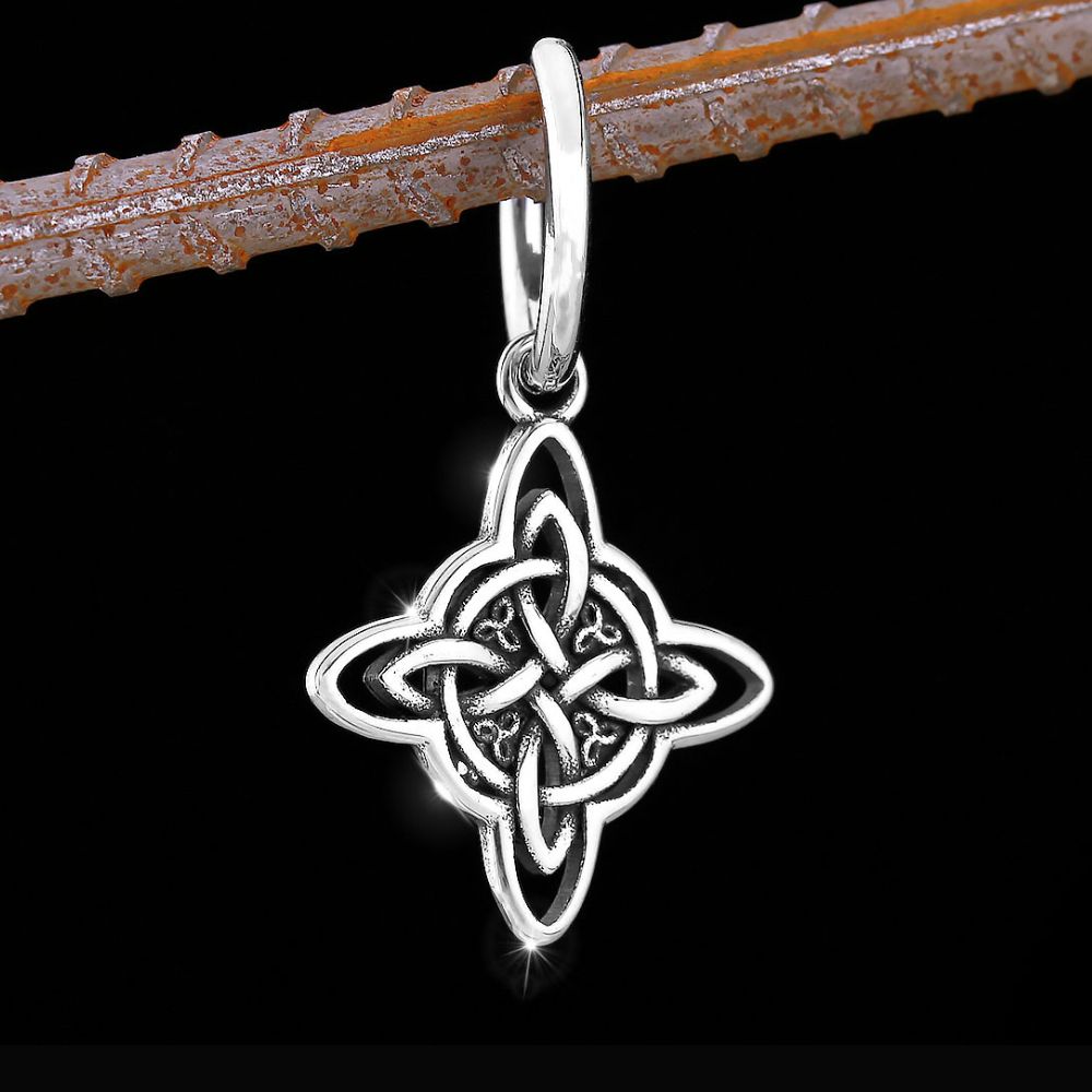 Celtic Trinity Knot Viking Earrings