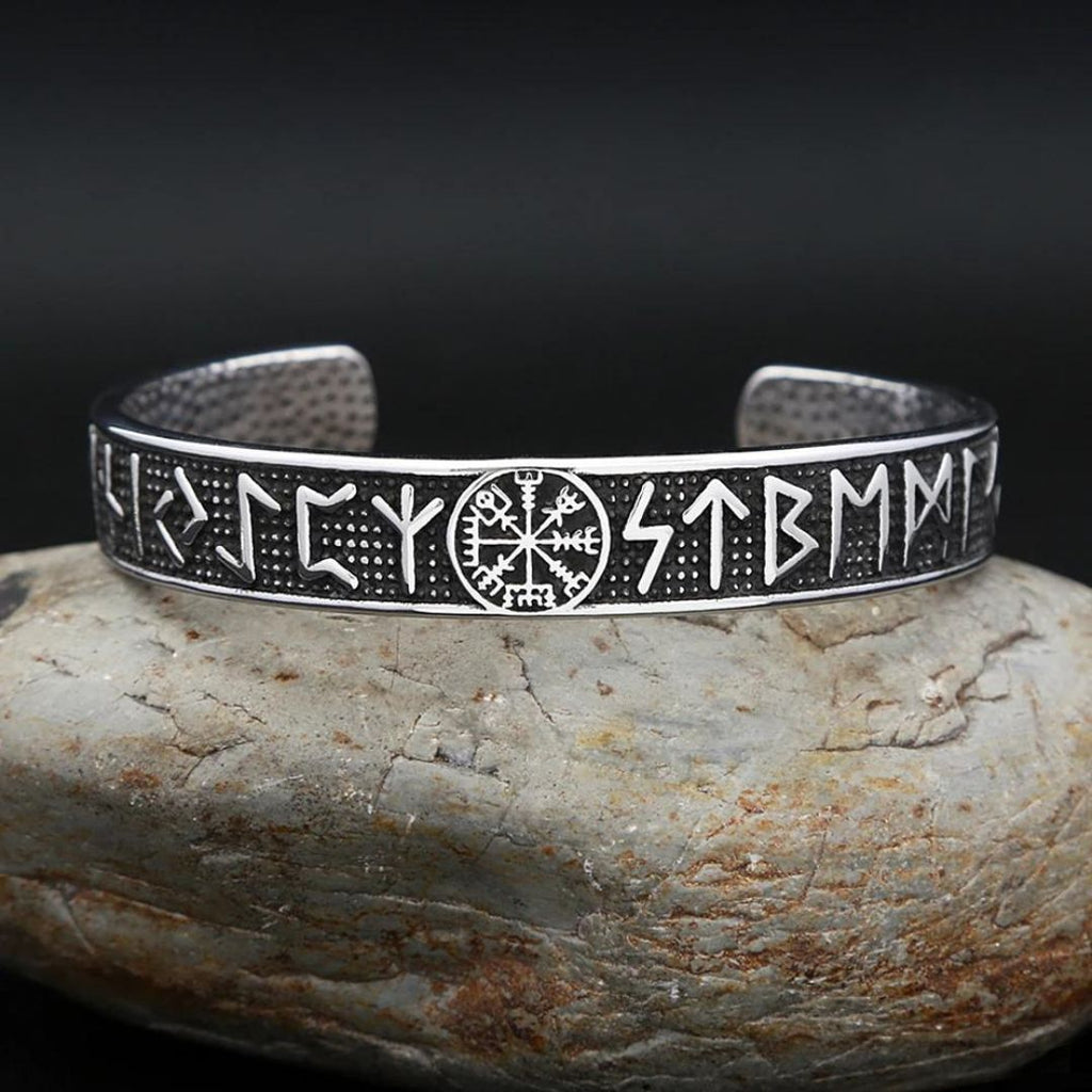 Vegvisir Rune Bracelet