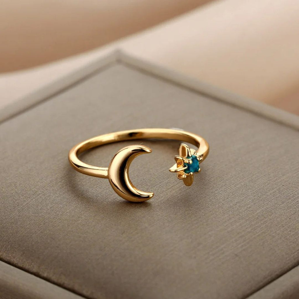 Glow of Night - Norse Women's Ring - Detailed View | Epic Loot Shop