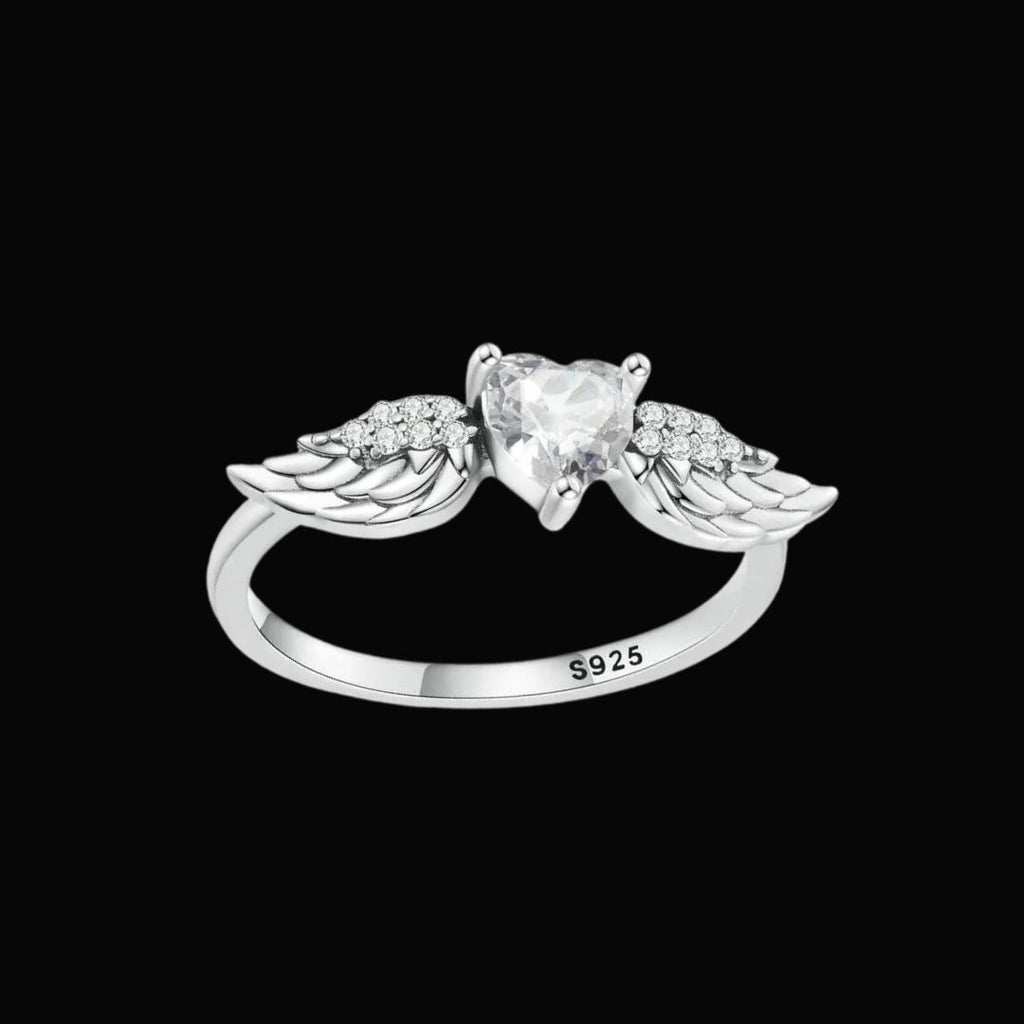 Heart of Freedom - Norse Women's Ring - Detailed View | Epic Loot Shop