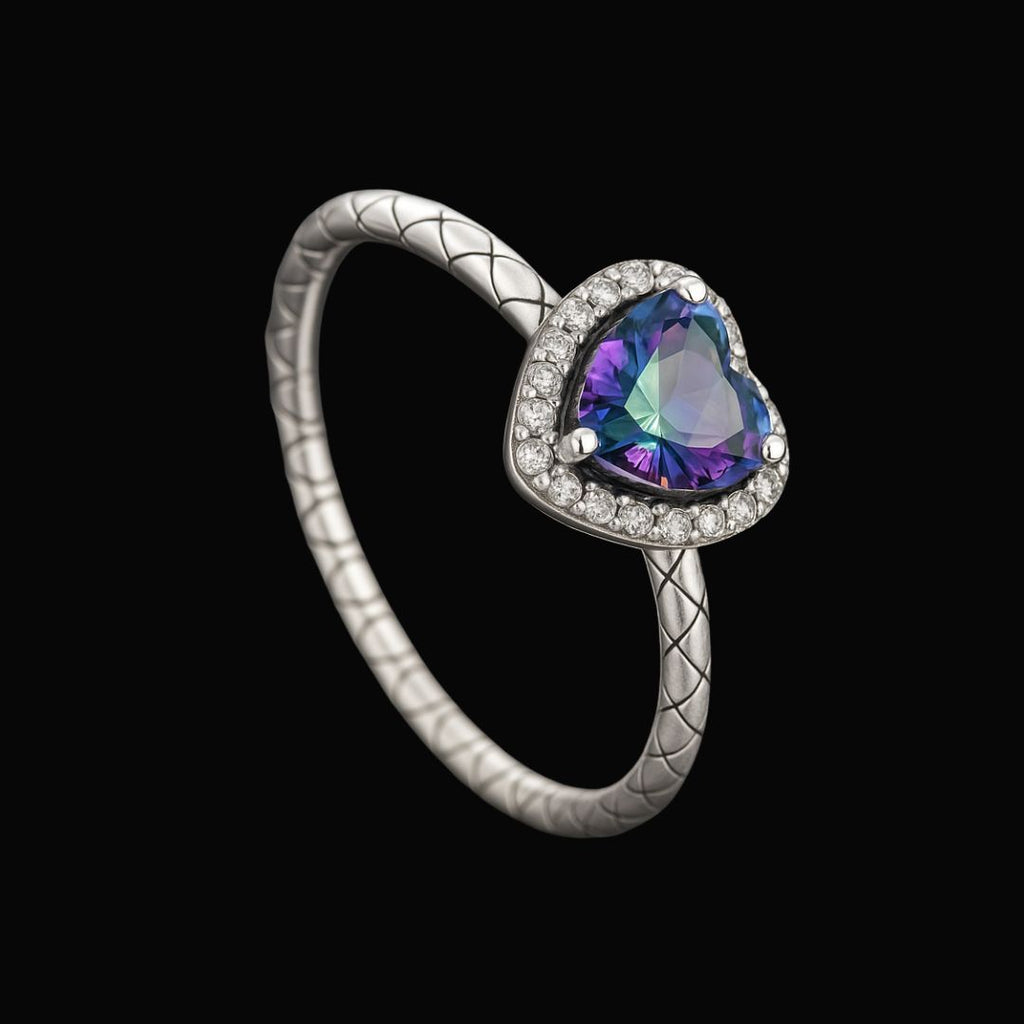 Eclipseheart Ring - Norse Women's Ring - Detailed View | Epic Loot Shop
