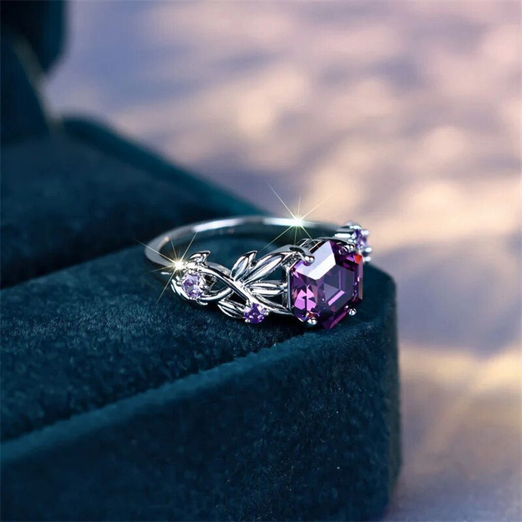 Halo of Yggdrasil - Norse Women's Ring - Detailed View | Epic Loot Shop