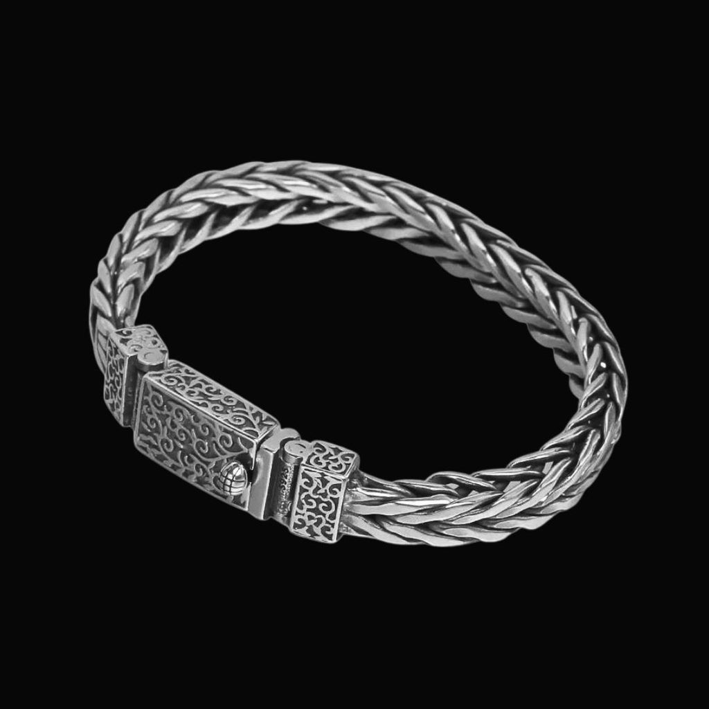 Handwoven Twist Buckle Bracelet