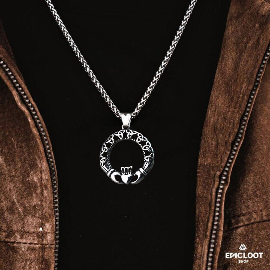 Nordic Love Knot Pendant