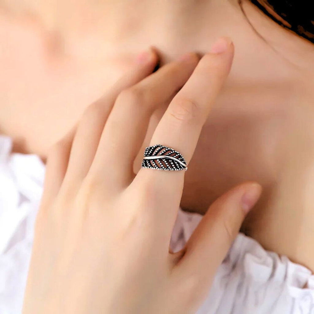 Leaf of the North - Norse Women's Ring - Alternative Angle | Epic Loot Shop