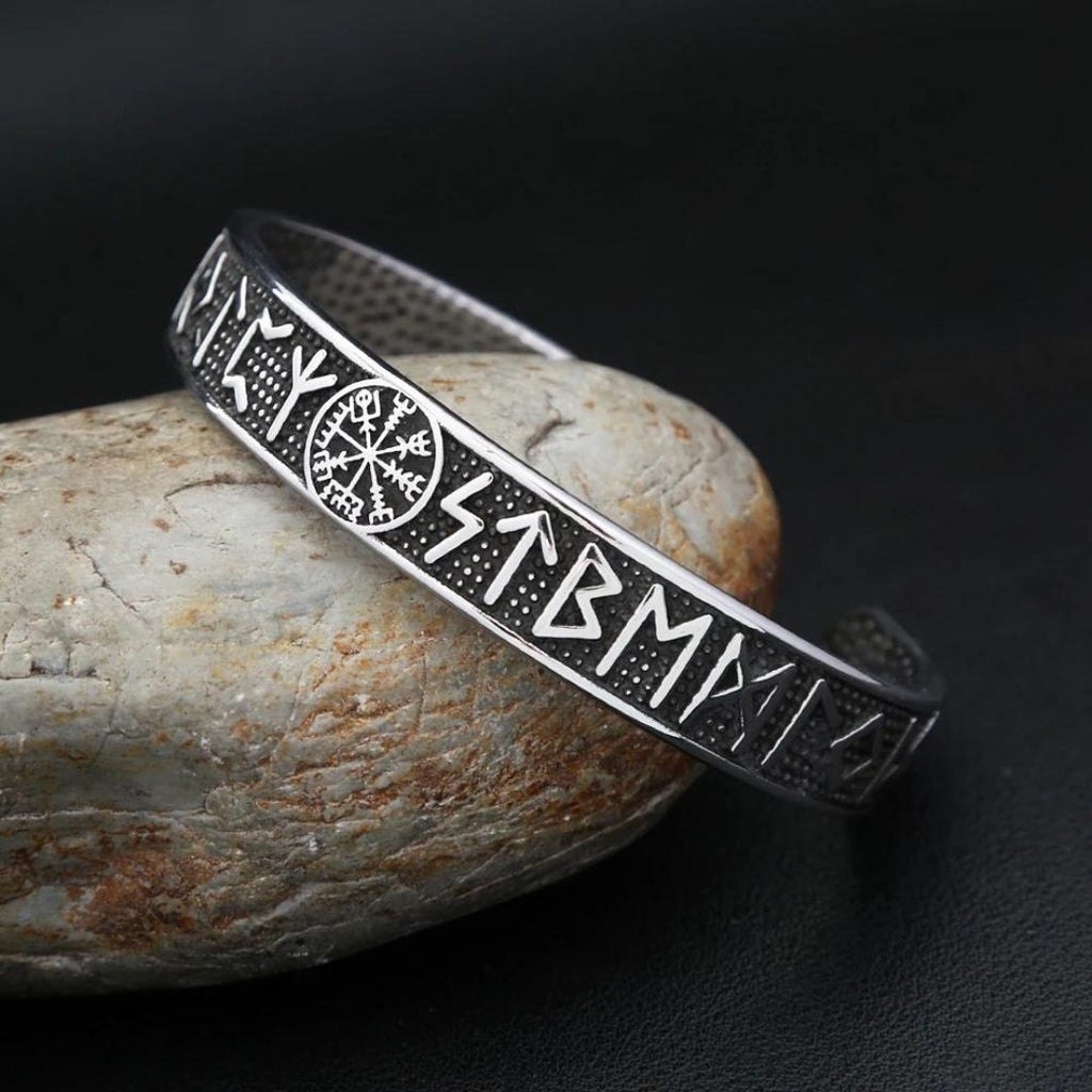 Vegvisir Rune Bracelet