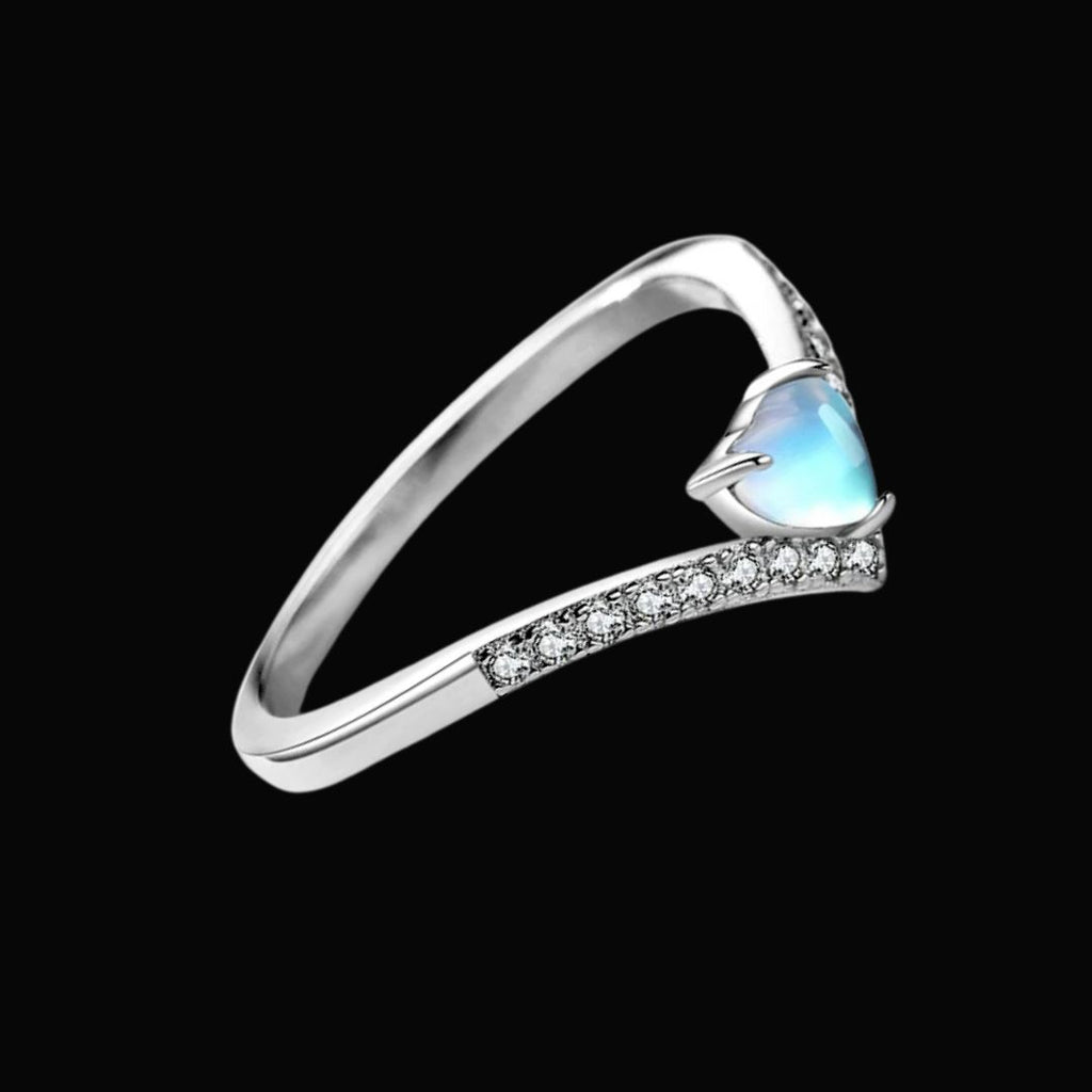 The Heart of the Moon Ring - Norse Women's Ring - Alternative Angle | Epic Loot Shop