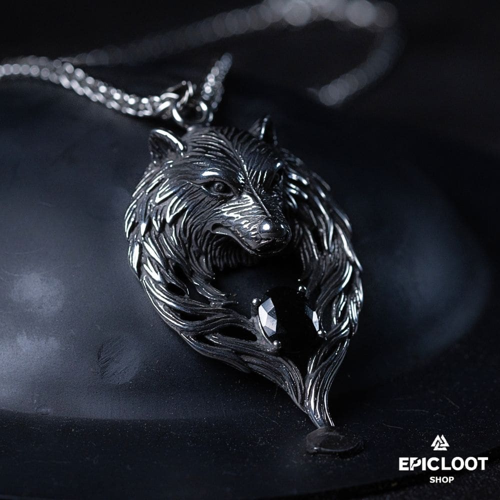 Nordic Wolf Fenrir Hold Black Gemstone Necklace