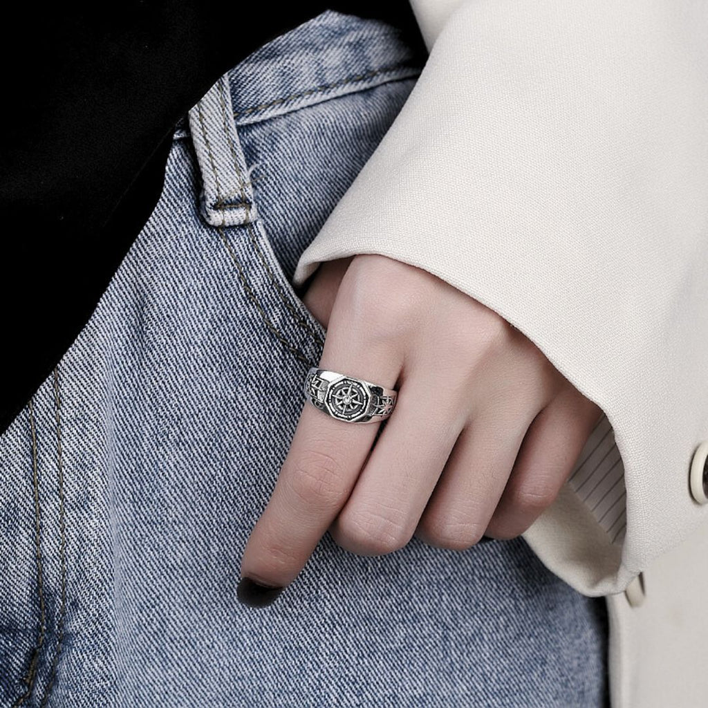 Navigator's Compass Ring - Norse Women's Ring - Alternative Angle | Epic Loot Shop