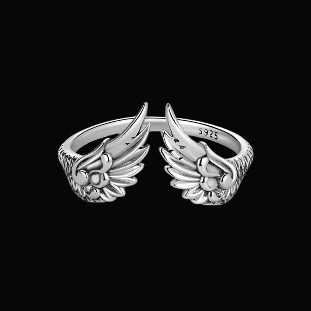 Valkyrie's Wing Ring - Norse Women's Ring - Alternative Angle | Epic Loot Shop