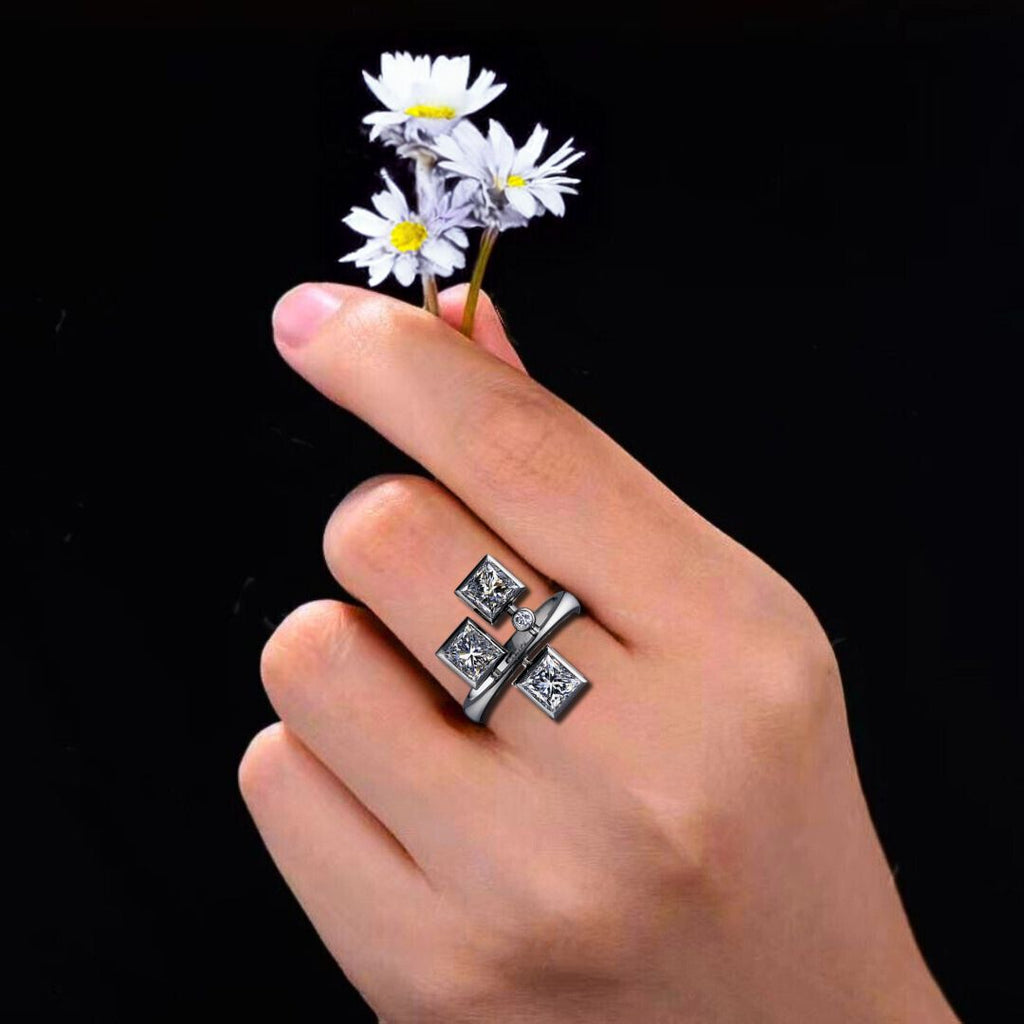 The Queen's Frame Ring