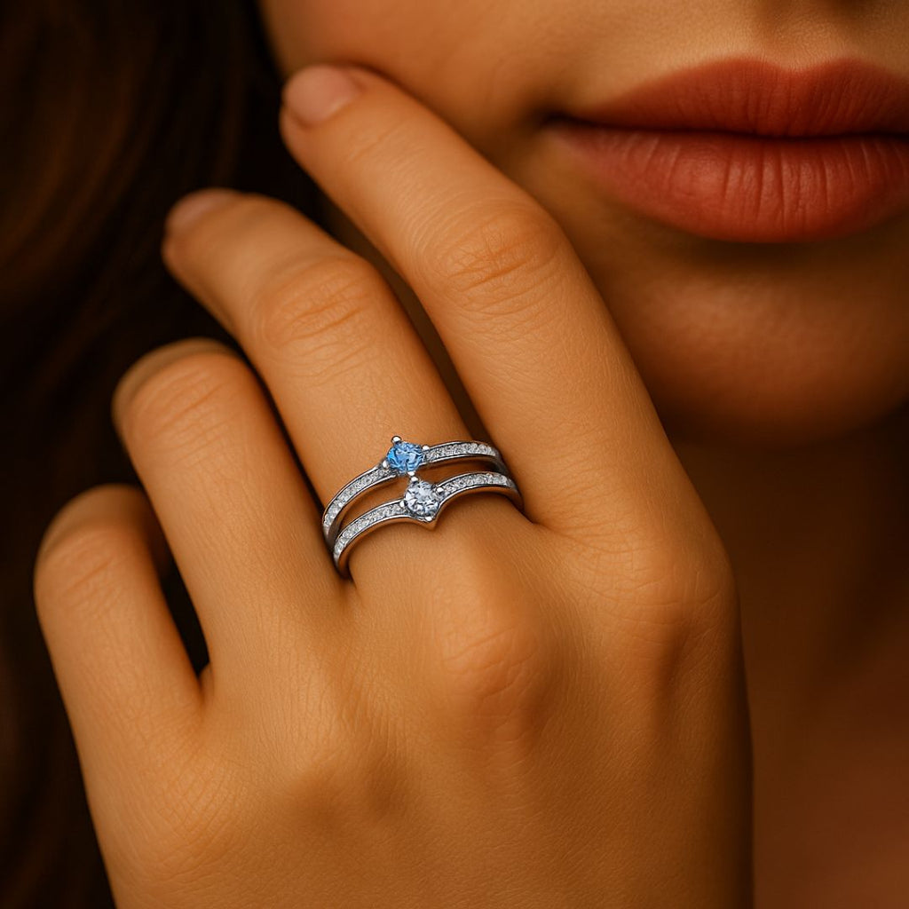 Lágna Tear Ring - Norse Women's Ring - Close-up | Epic Loot Shop