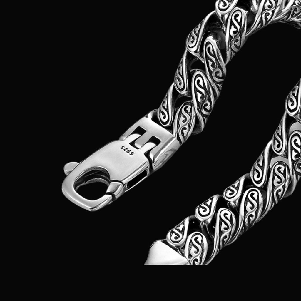 Tang Grass Pattern Bracelet