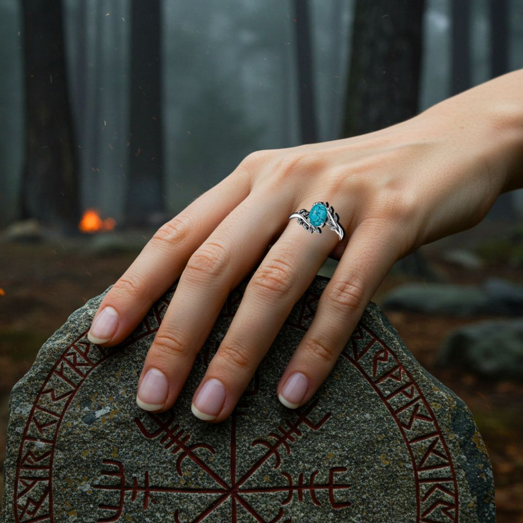 Elven Riverstone Ring - Norse Women's Ring - Close-up | Epic Loot Shop