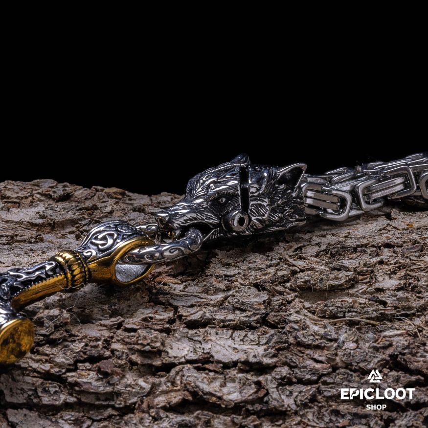 King Chain Fenrir Holding Mjlonir Viking Necklace