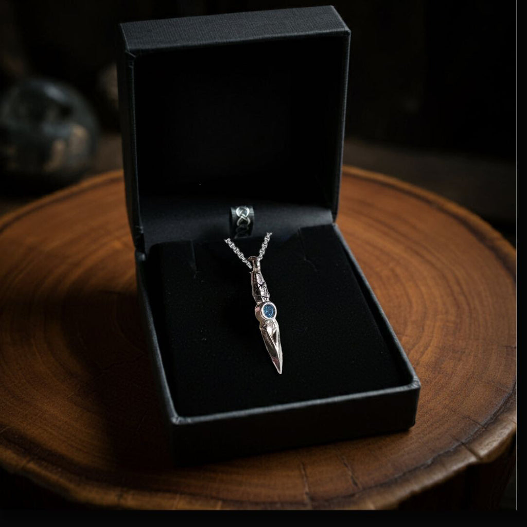 Phantom Edge Pendant - Viking Necklace - Side Profile | Epic Loot Shop