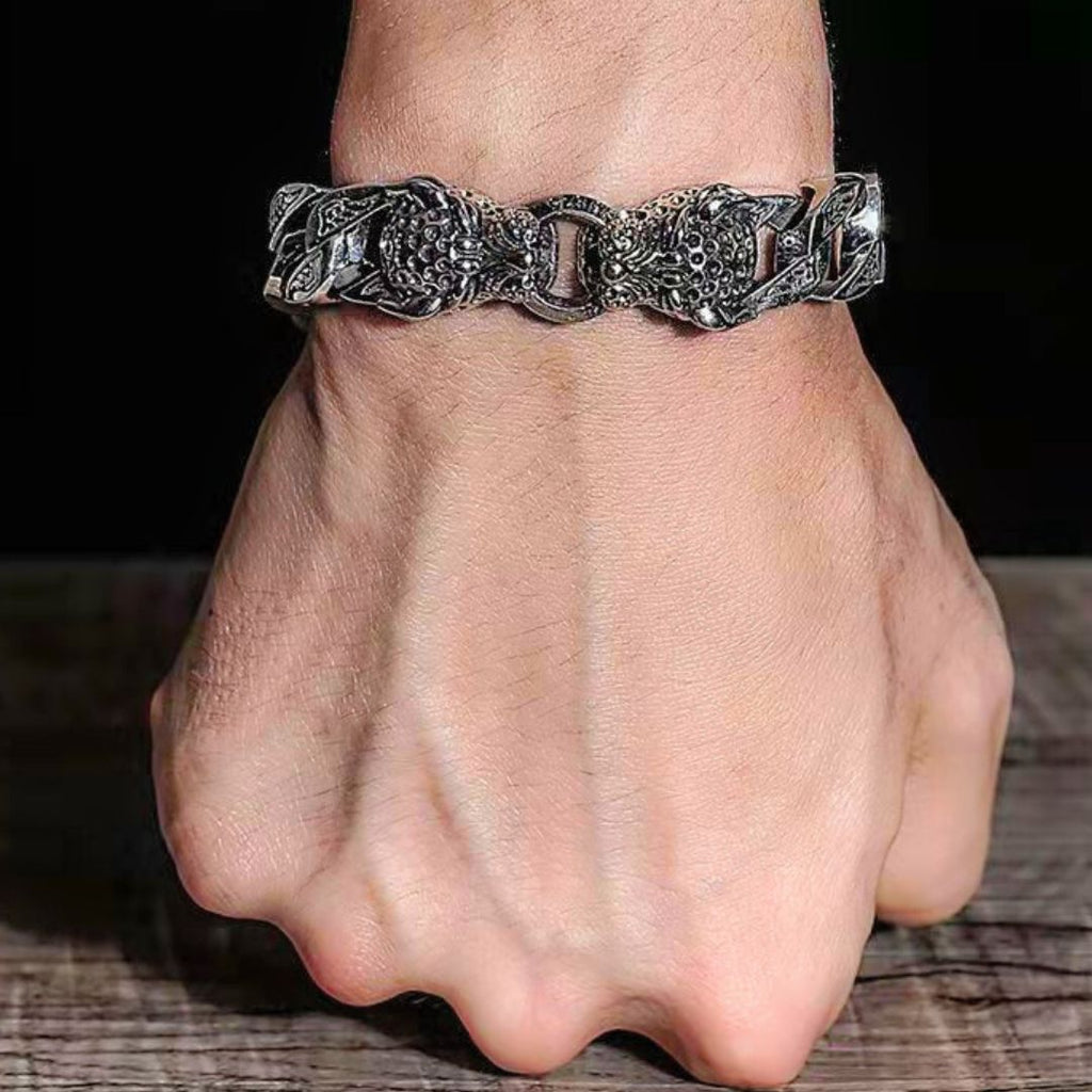 Bold Tiger Chain Bracelet