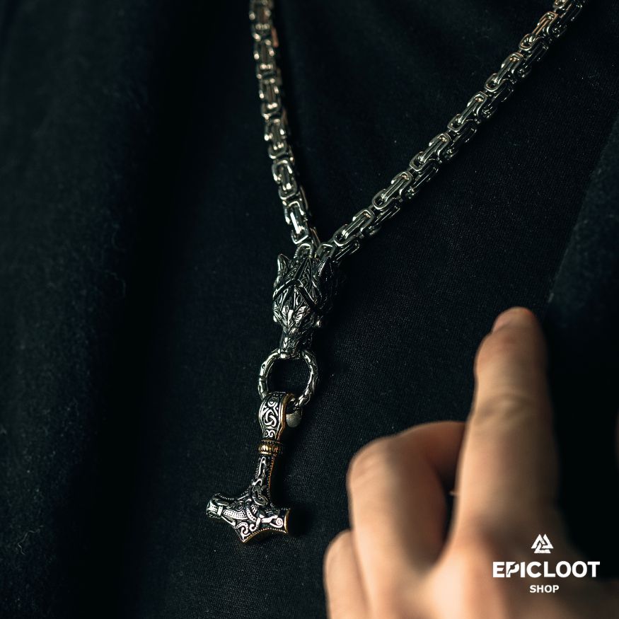 King Chain Fenrir Holding Mjlonir Viking Necklace