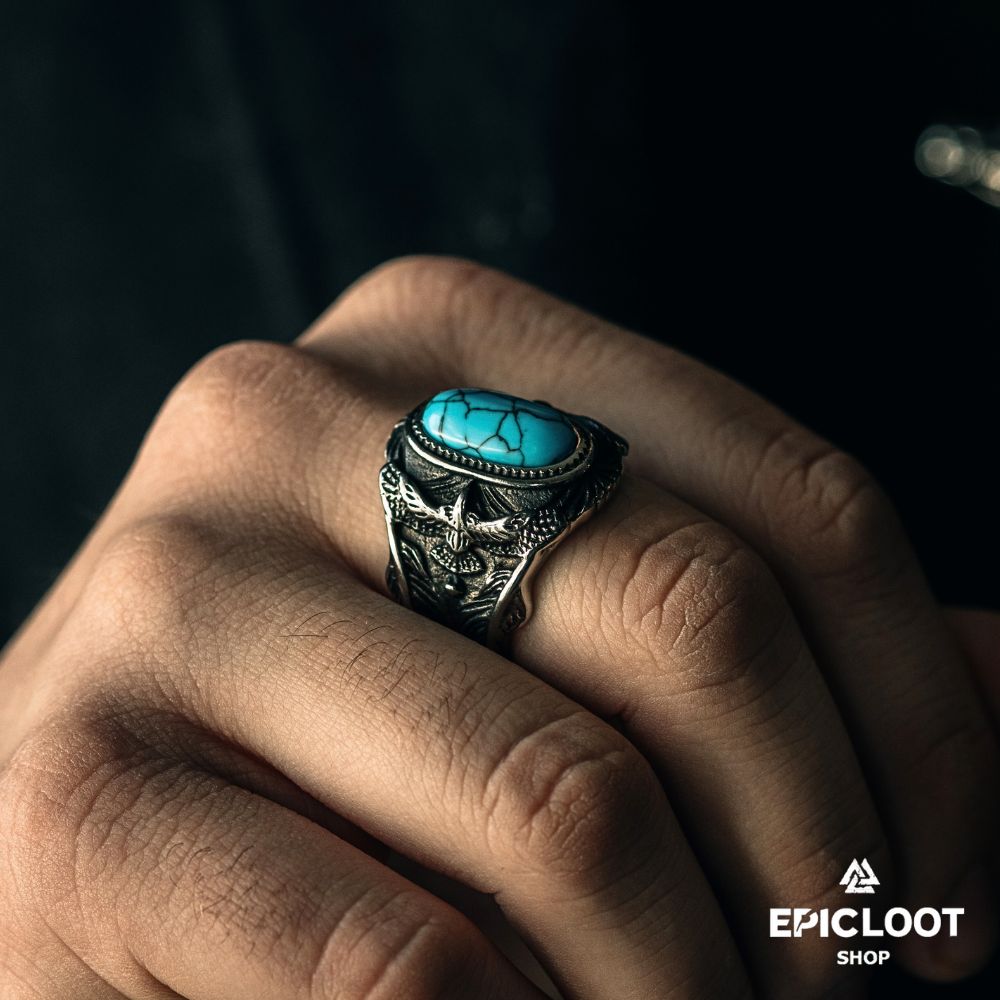 Ravens ring with turquoise Gemstone