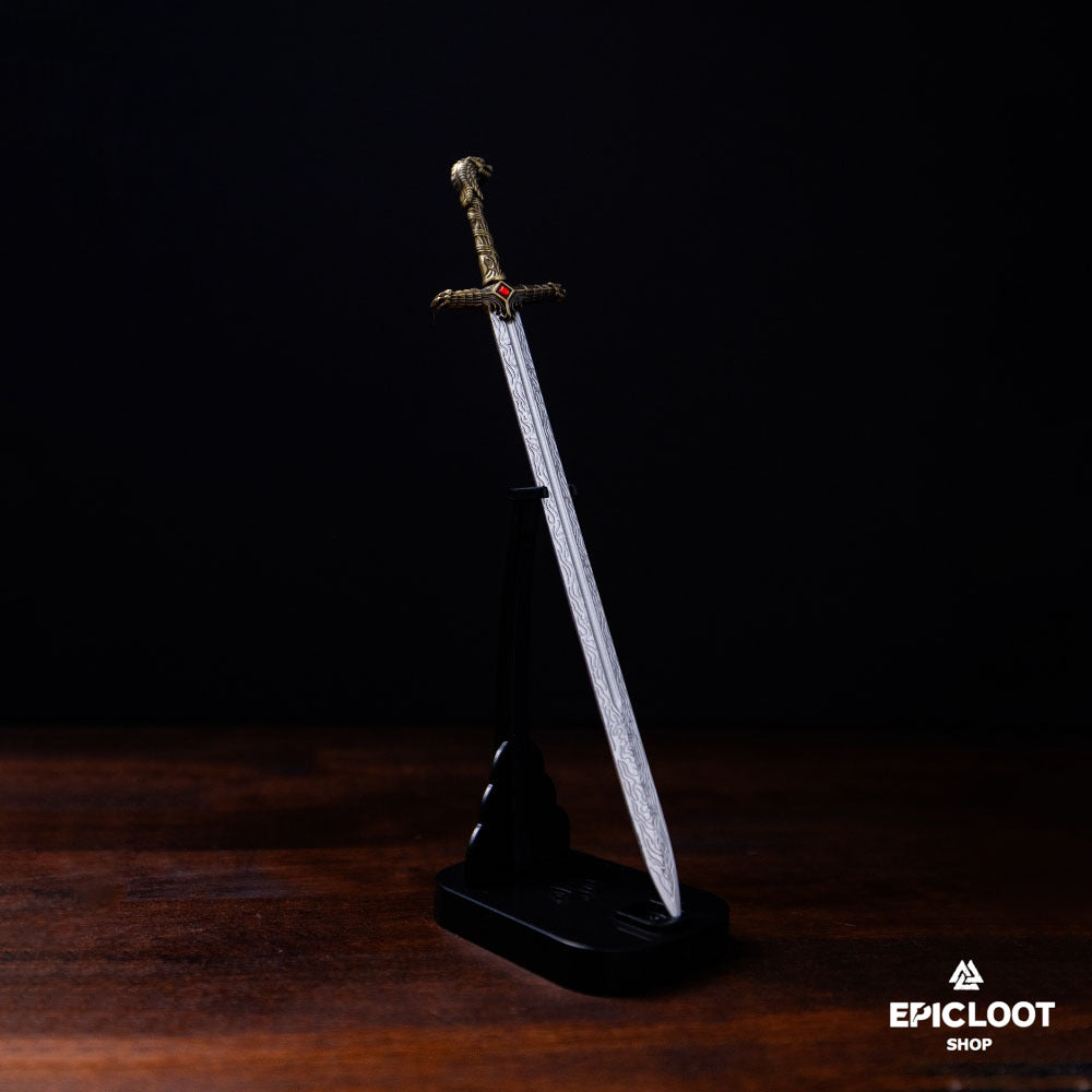 Valiant Guardian's Blade: Echoes of Honor