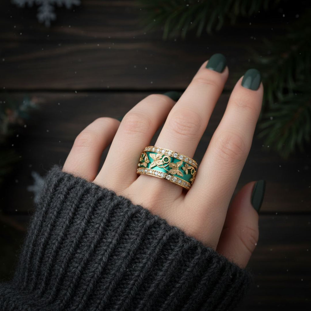 Emerald Flight Ring - Norse Women's Ring - Close-up | Epic Loot Shop