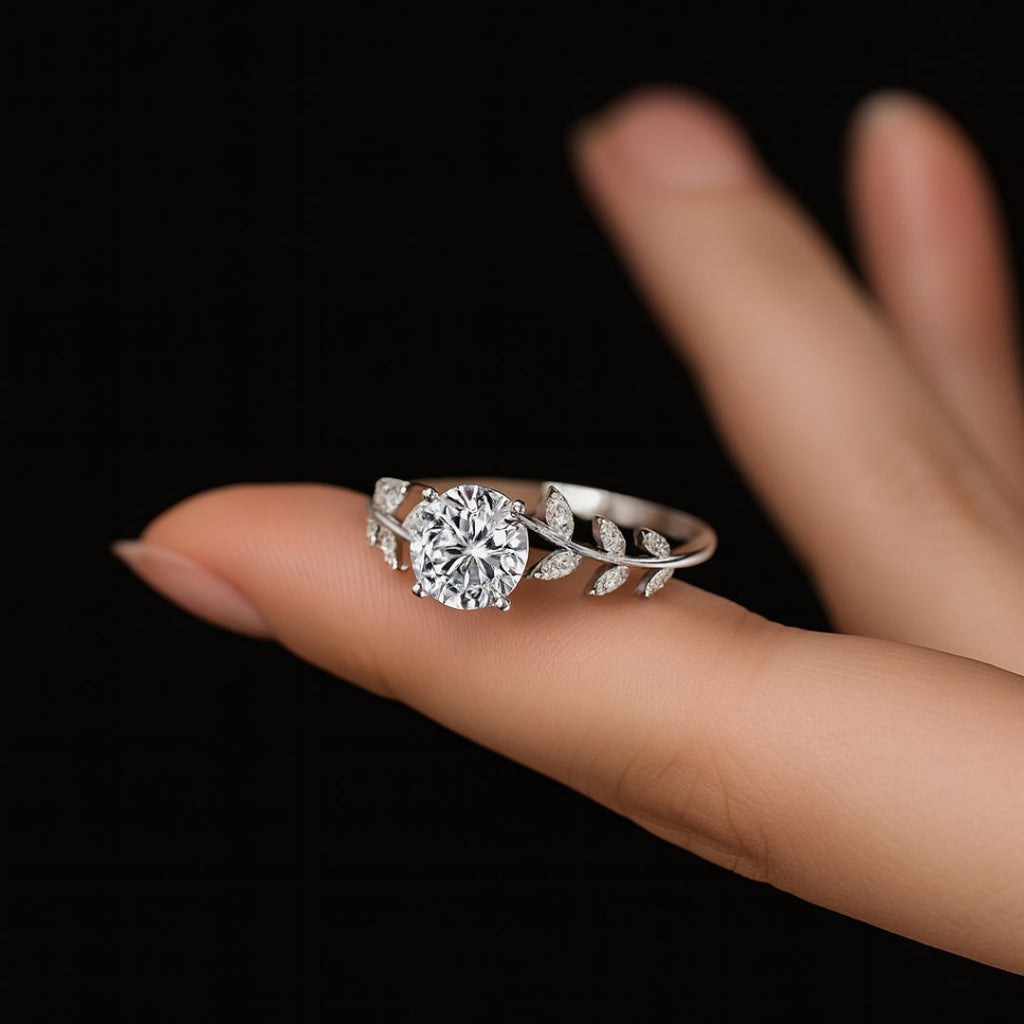 Leaf Radiance Ring - Norse Women's Ring - Detailed View | Epic Loot Shop