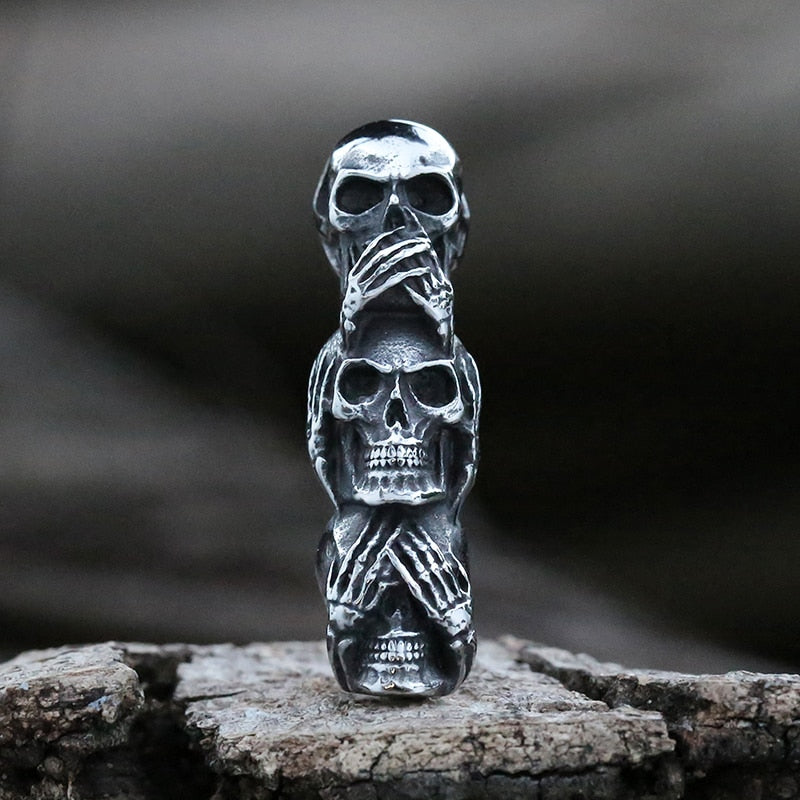 Triple Threat: The Triple Skull Stainless Necklace - Viking Necklace | Epic Loot Shop