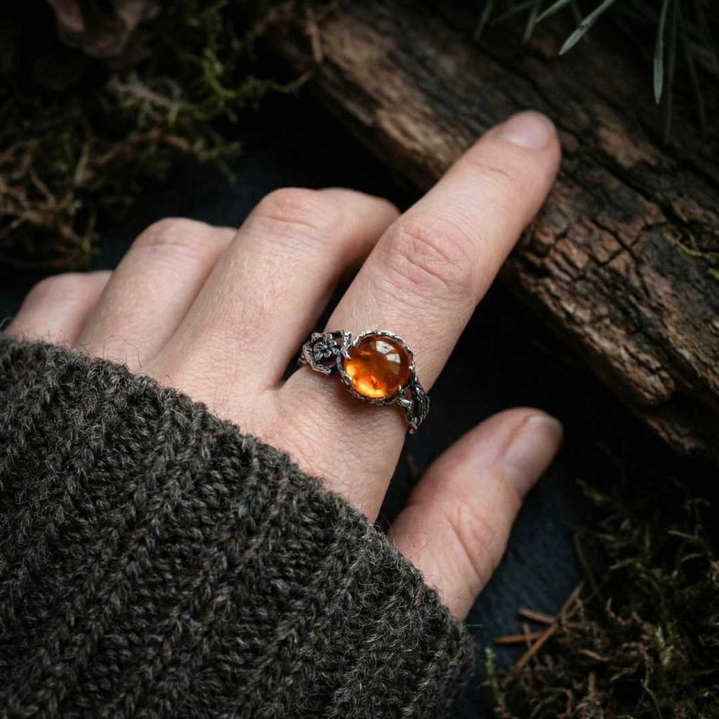 Sun of the Old Woods - Norse Women's Ring | Epic Loot Shop
