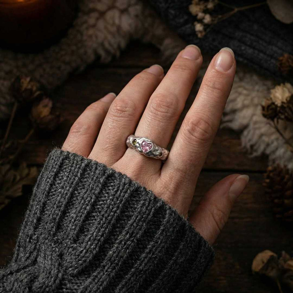 The Heart’s Imprint - Norse Women's Ring - Alternative Angle | Epic Loot Shop