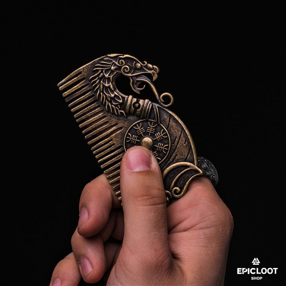Drakkar Helm of awe shield Beard Comb