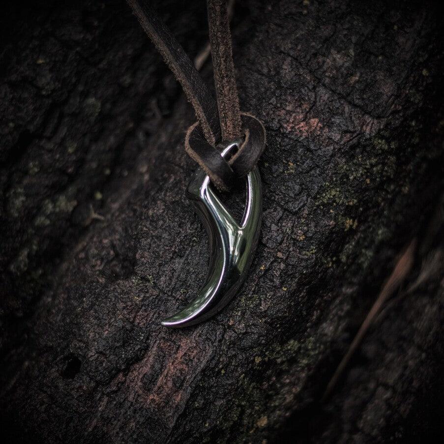Wolf Fang Teeth Necklace