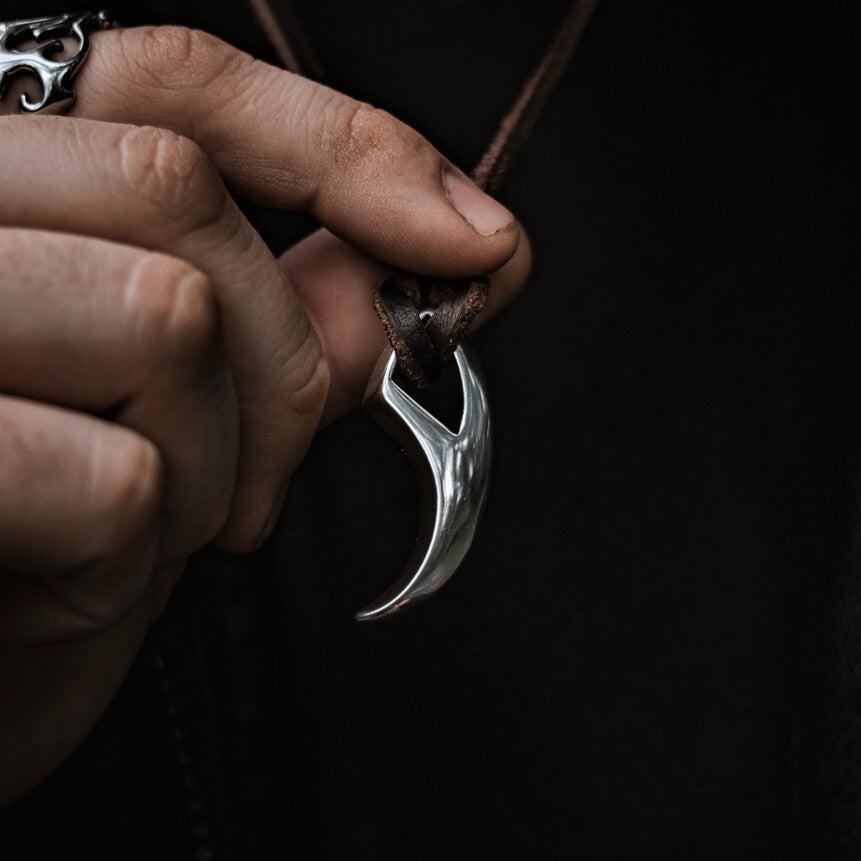 Wolf Fang Teeth Necklace