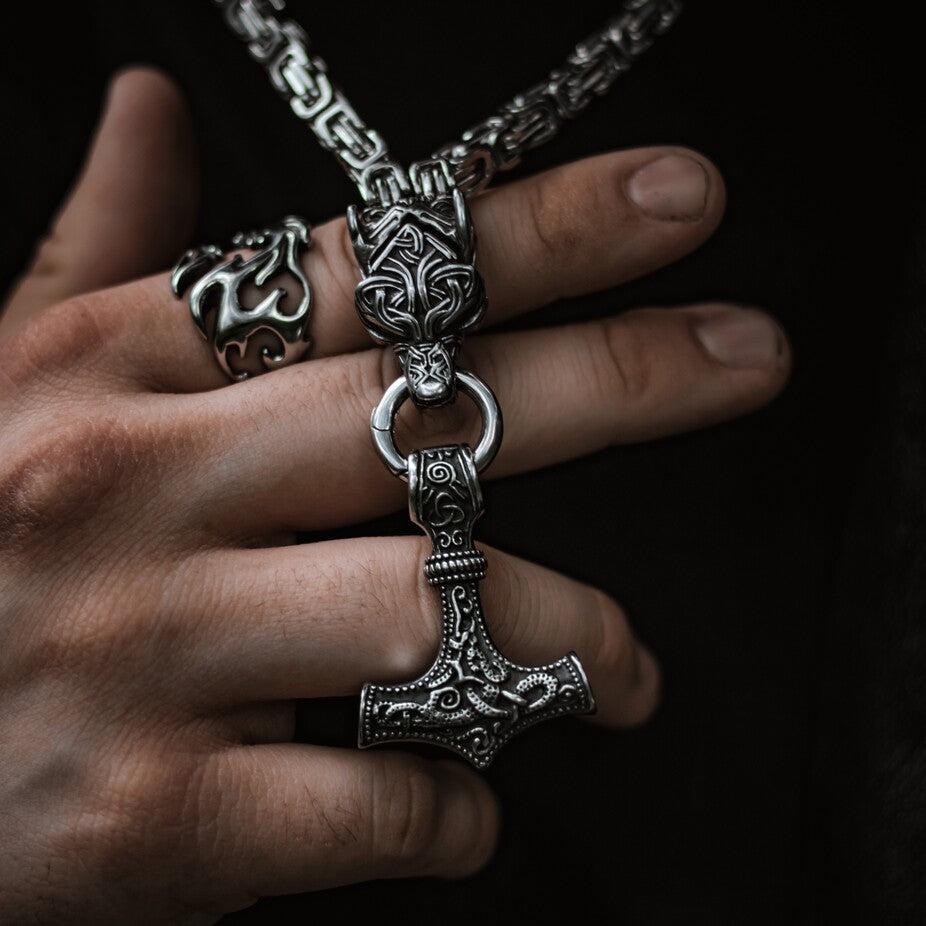 King Chain Fenrir Holding Mjolnir Pendant