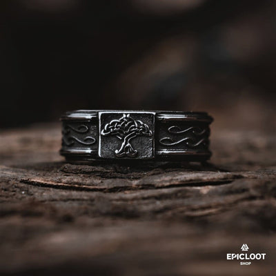 Anello Decorato con il Simbolo Norreno Yggdrasil
