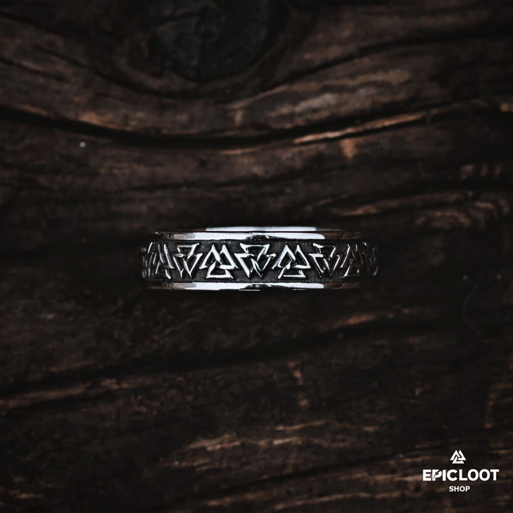 Nordic Ring Valknut Symbol