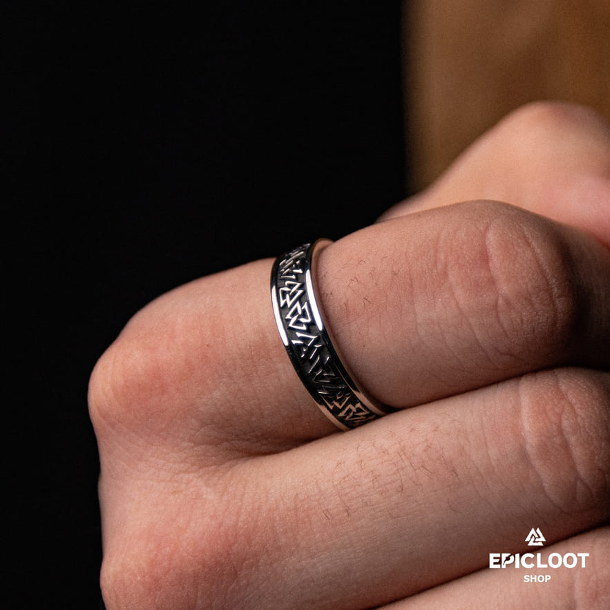 Nordic Ring Valknut Symbol