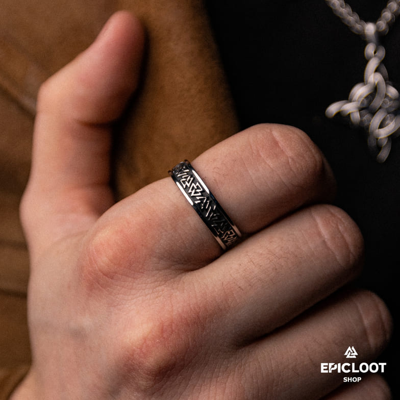 Nordic Ring Valknut Symbol
