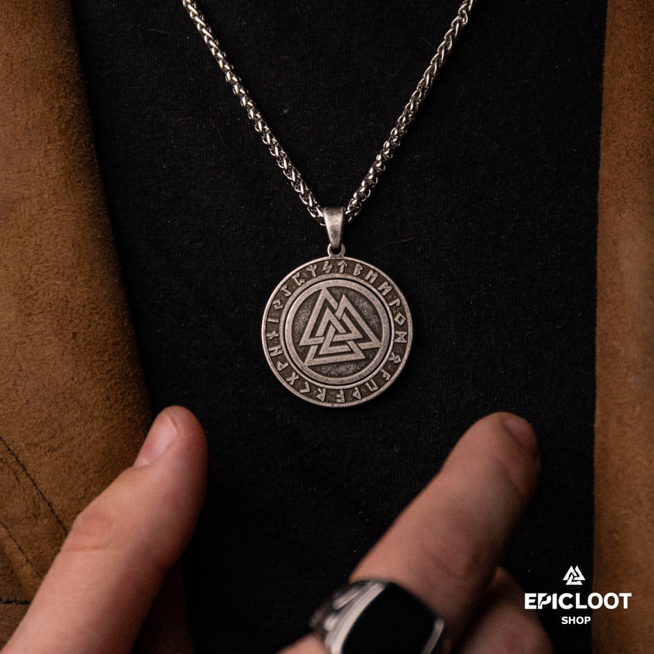 Rotating Valknut Pendant Necklace with Antique Design