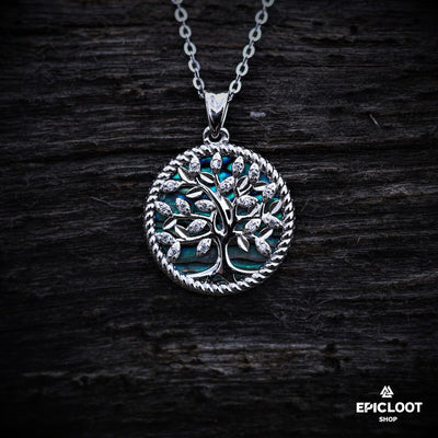 Yggdrasil pietra blu