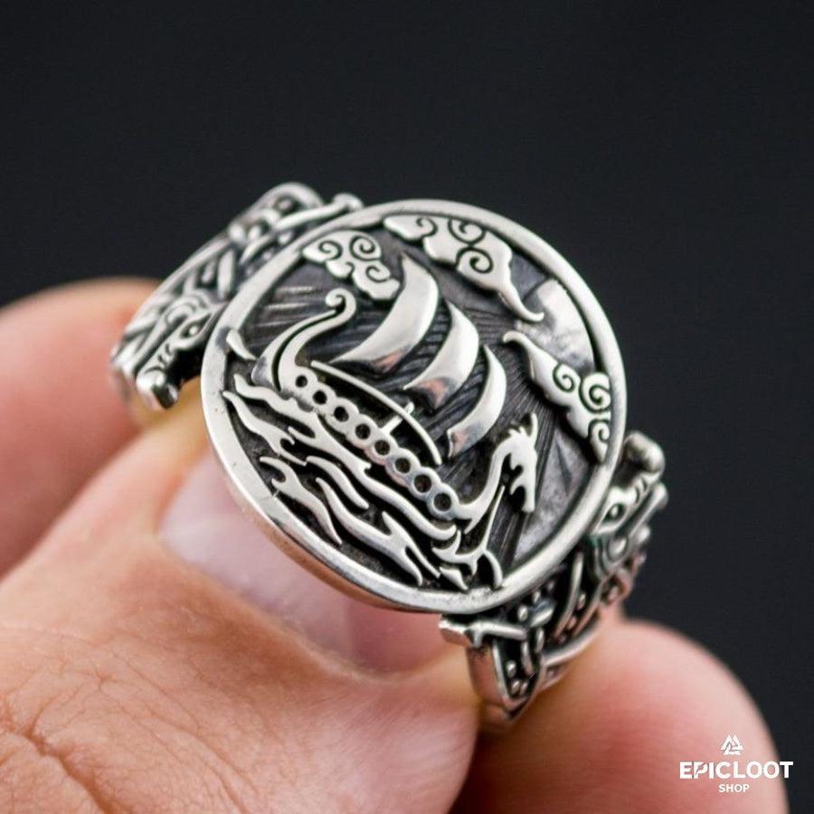 925 silver Drakkar Long ship Ring Wolf Design