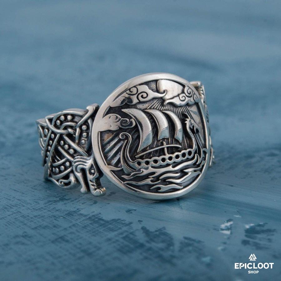 925 silver Drakkar Long ship Ring Wolf Design