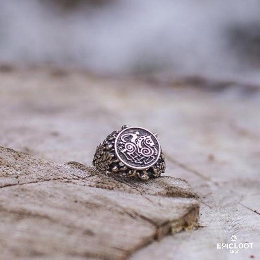 925 Silver Sleipnir Ring with Oak Leaves