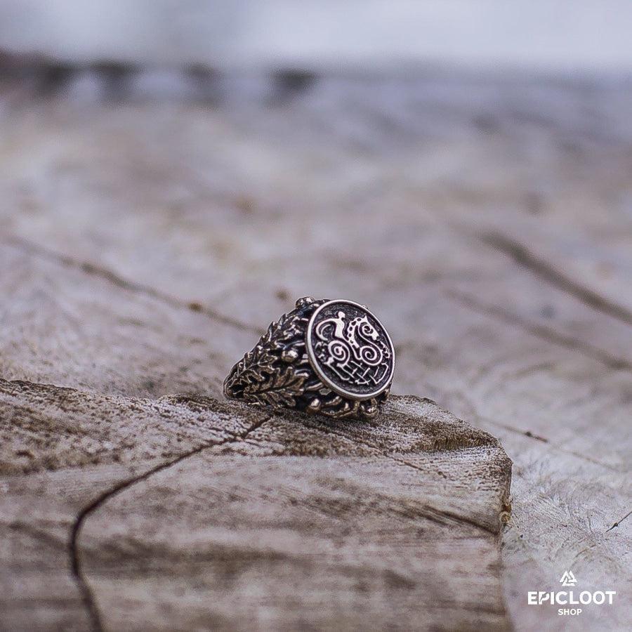 925 silver Sleipnir with Oak Leaves and Acorns