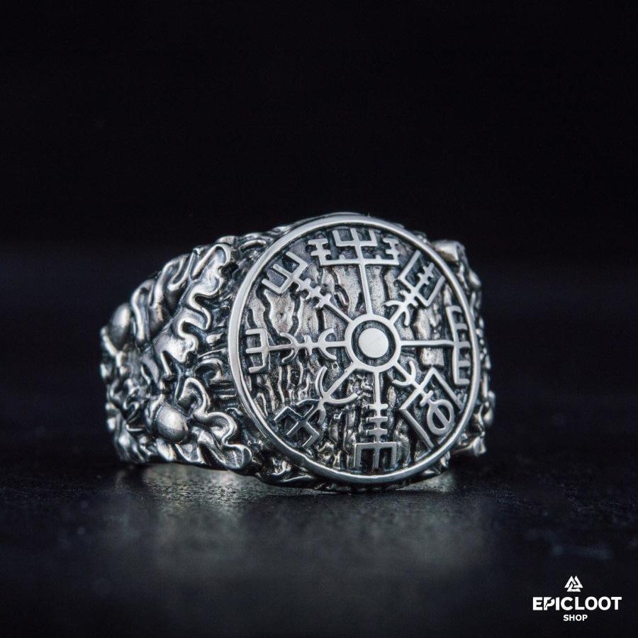 925 silver Vegvisir Symbol with Oak Leaves and Acorns