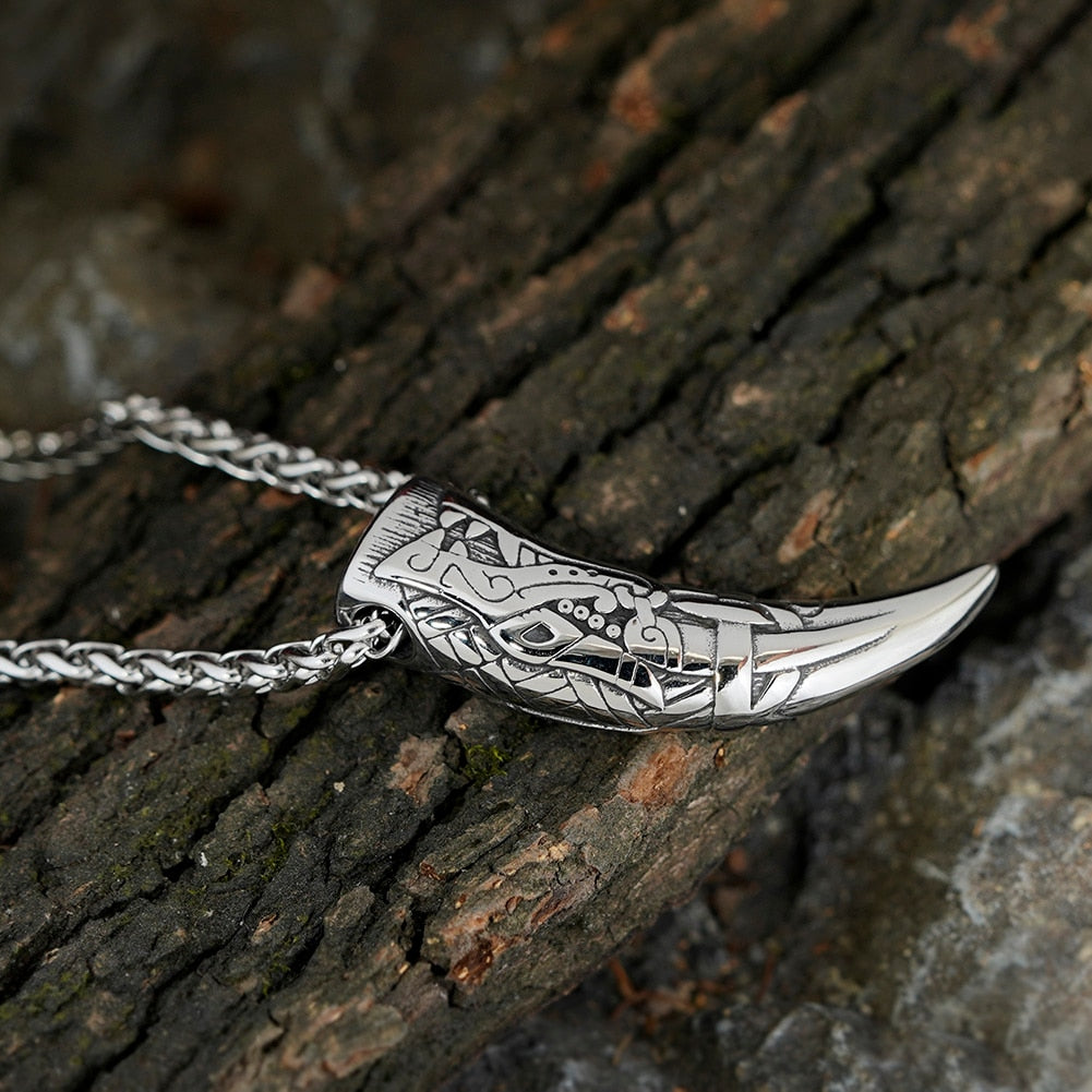 Viking Fenrir Horn Neckalce - Viking Necklace - Alternative Angle | Epic Loot Shop