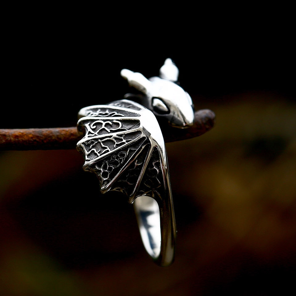 The Flying Dragon Ring