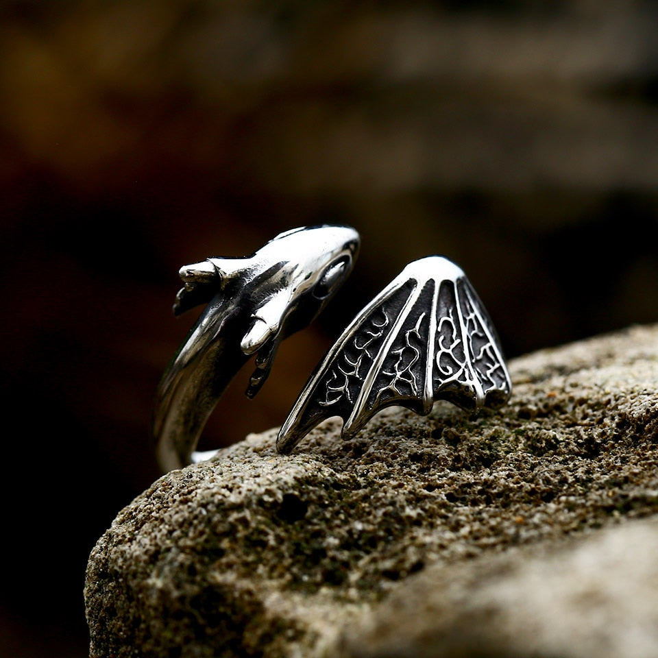 The Flying Dragon Ring