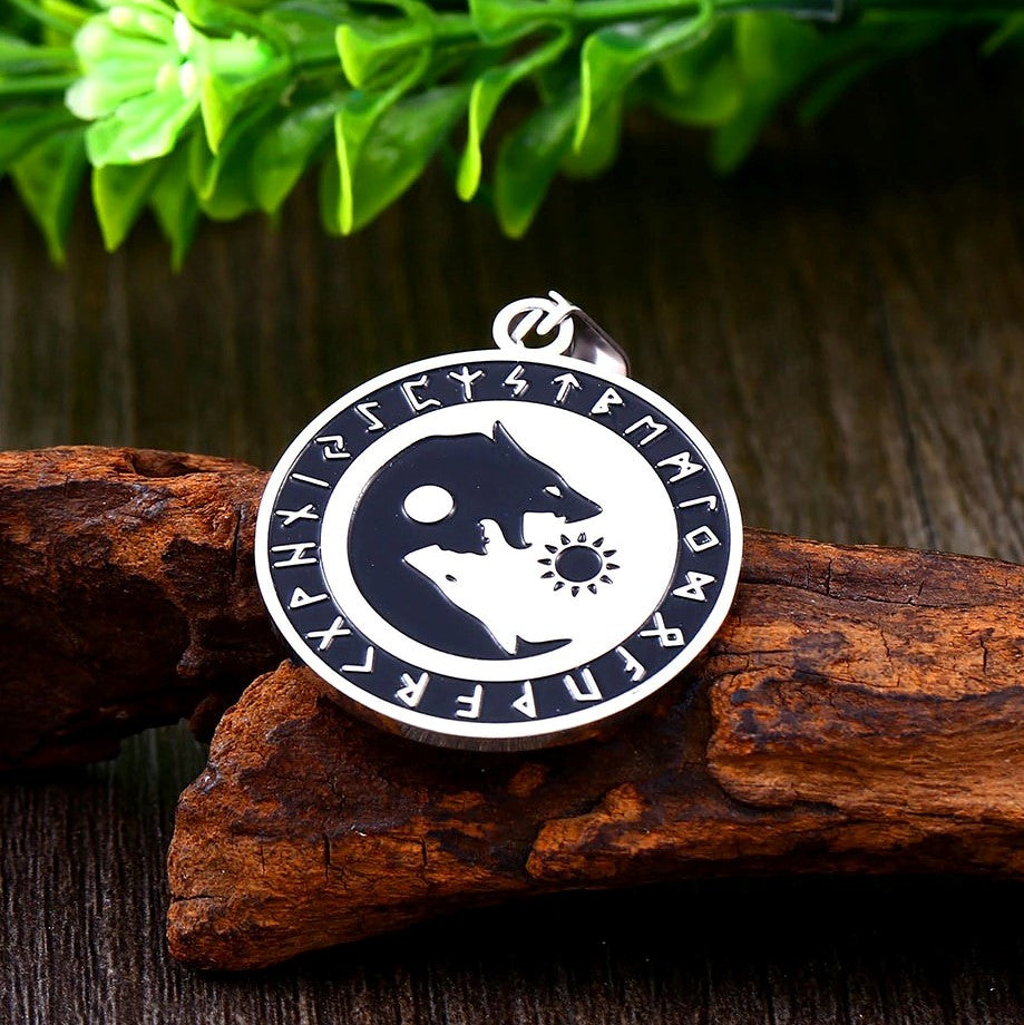Hati wolf chase the sun pendant